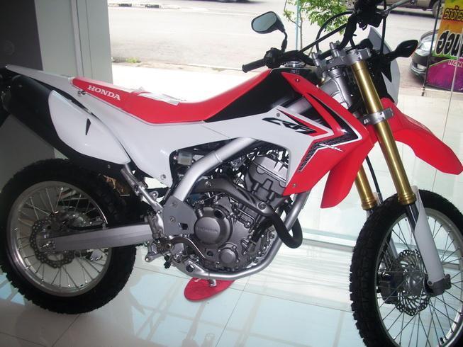 279403=10818-crf250l.j.jpg