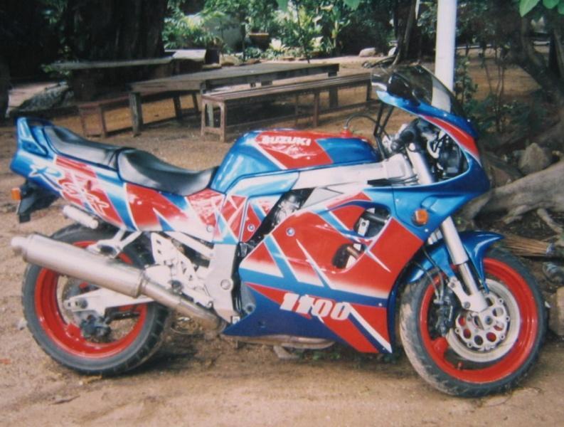 281480=11778-GSXR%201100.jpg