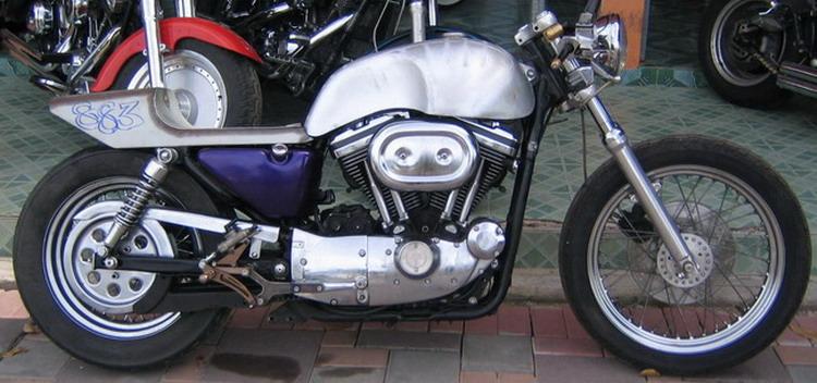 281832=11897-Cafe%20Racer,%20May%202005%20001.jpg