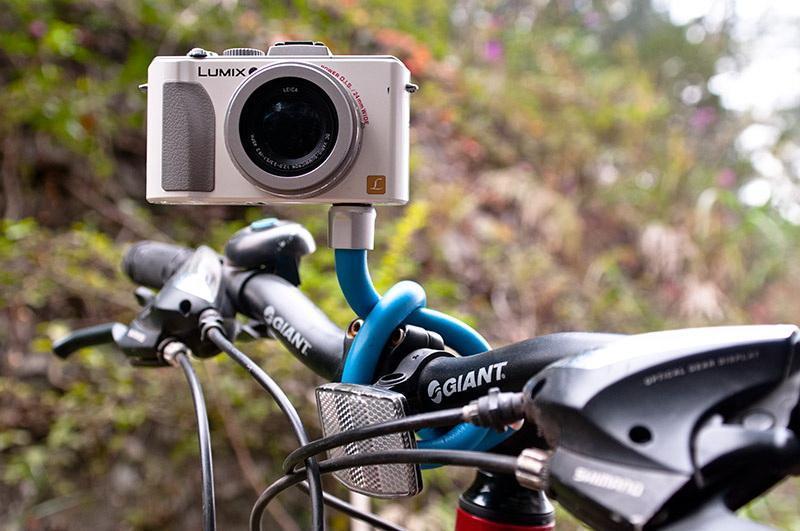 282084=11977-FotoProTripod2.jpg