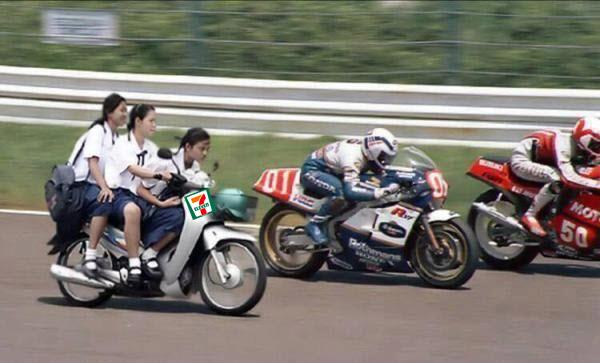 282187=12012-bikers%20thai.jpg