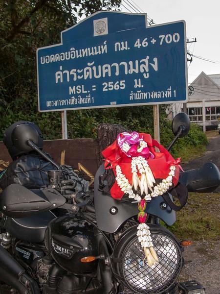 283663=13009-Dan-on-top-of-Thailand-1-L.jpg