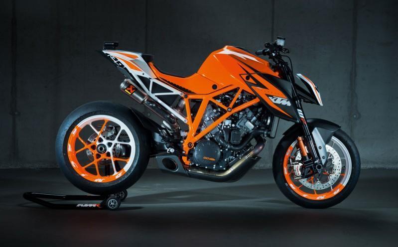 284560=13492-111312-2013-ktm-1290-superduke-prototype-03.jpg