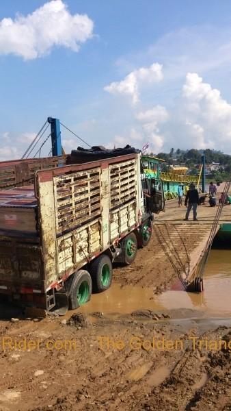 285027=13714-khongtruckferry.jpg