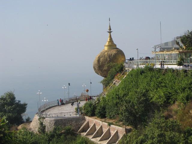 287049=14533-GoldenRock16.jpg