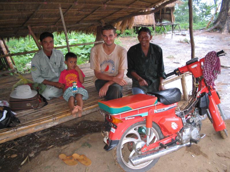 287128=14638-Dirt%20Bike%20110_800x600.jpg