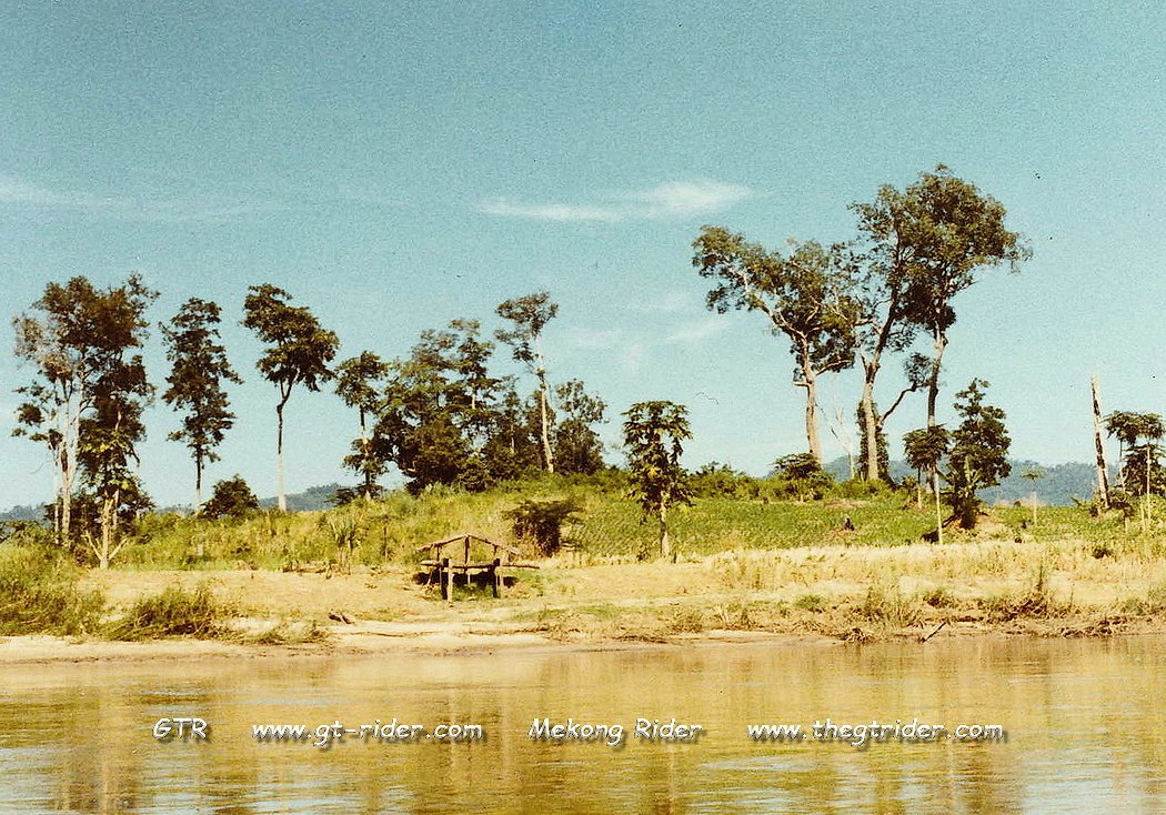 28th October 1980  -kok river scenes - mae salak - thaton 2.jpg
