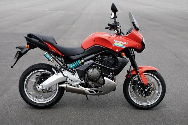 290806=16016-versys1.jpg