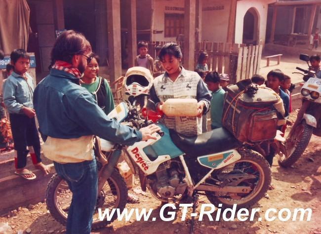 291332=16230-GTR-Laos-Laos_Fuel-95-2B.jpg