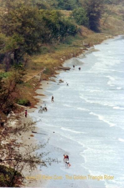 295943=18162-GTR-GoldenOldies-HuaHin-3December1981-2.jpg