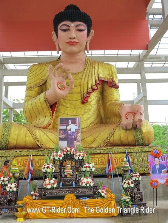 298304=18888-GTR-Wat-Mongkol-02.jpg