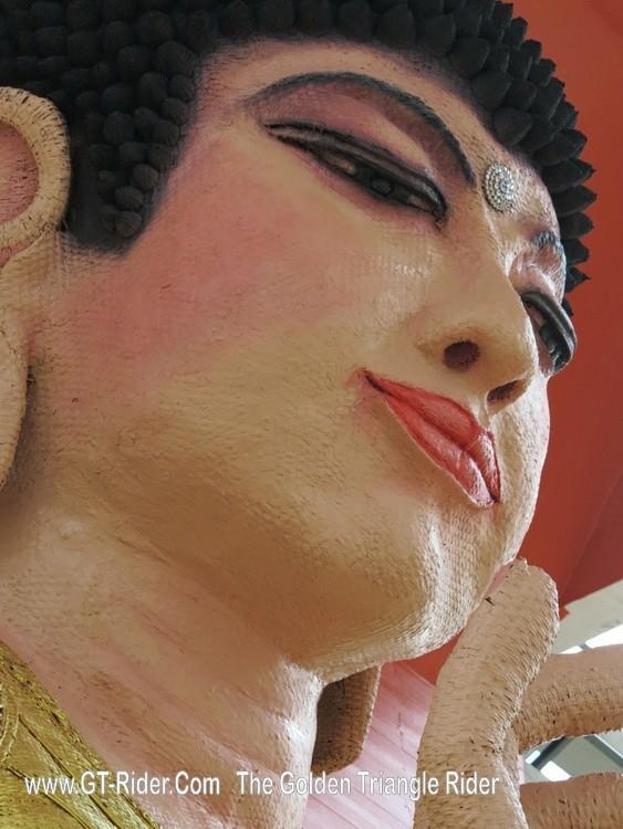 298304=18890-GTR-Wat-Mongkol-05.jpg