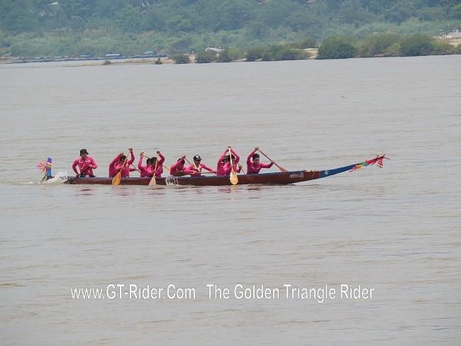 298627=18950-GTR-ChiangKhong-BoatRacing-02.jpg