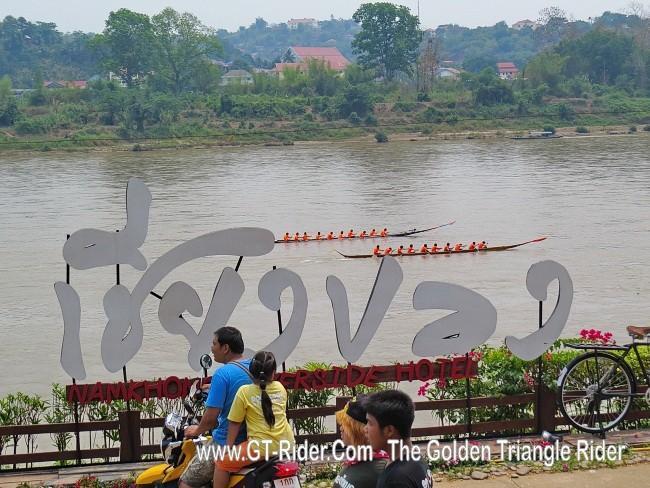 298627=18953-GTR-ChiangKhong-BoatRacing-05.jpg