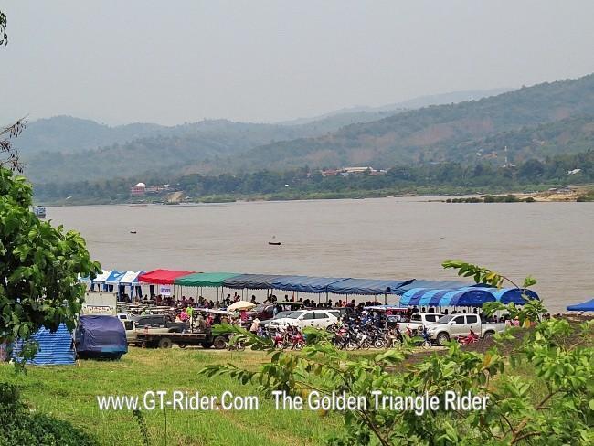 298627=18961-GTR-ChiangKhong-BoatRacing-13.jpg