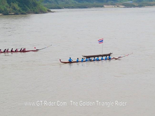 298627=18965-GTR-ChiangKhong-BoatRacing-17.jpg