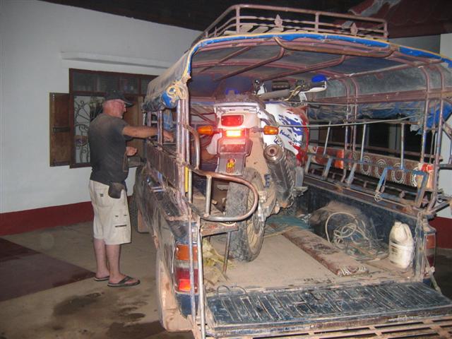 298952=19041-Jungle%20Rd%20060.jpg