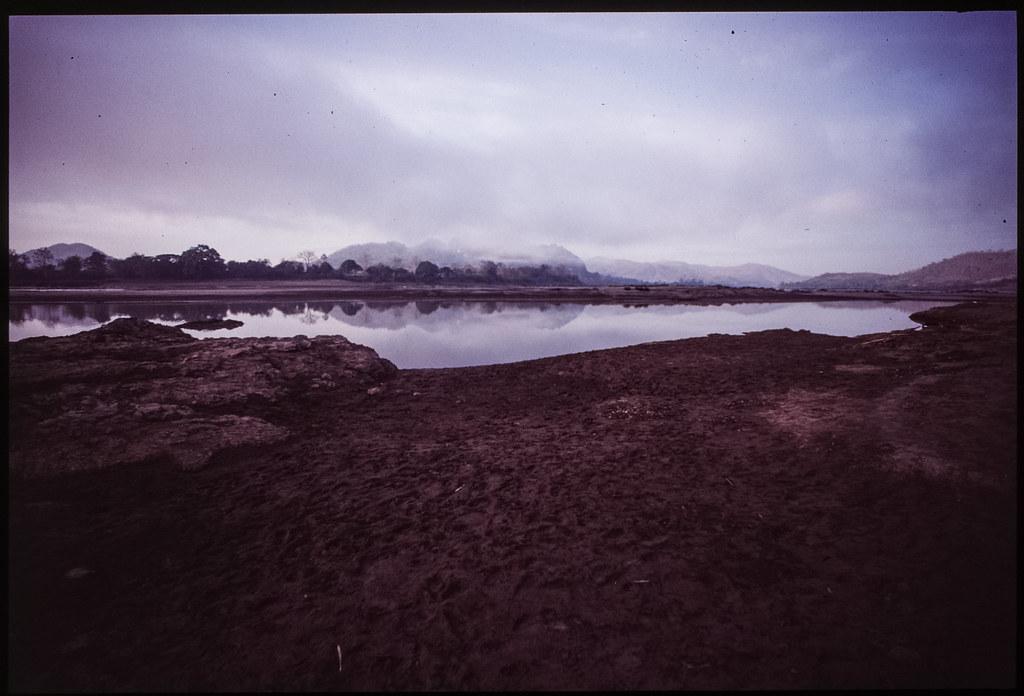 29919763732_56fed63aa2_b.jpg