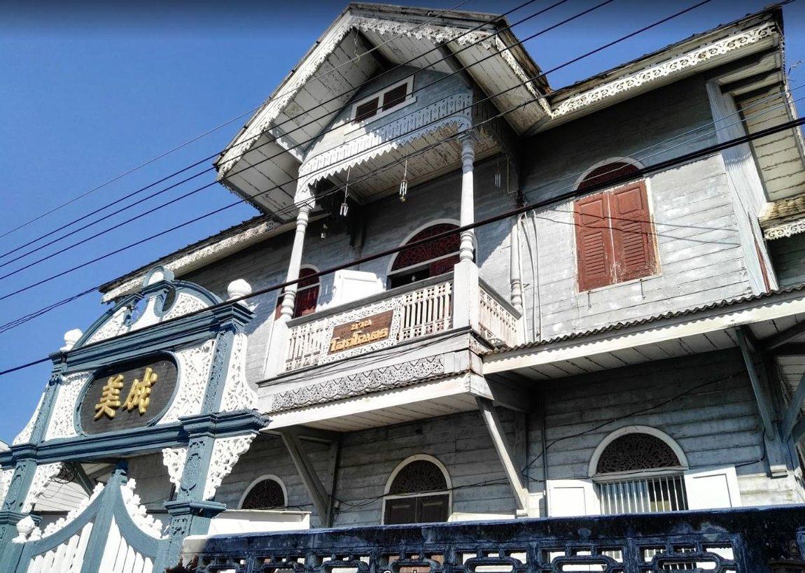 3-old-house-trok-ban-chin.jpg