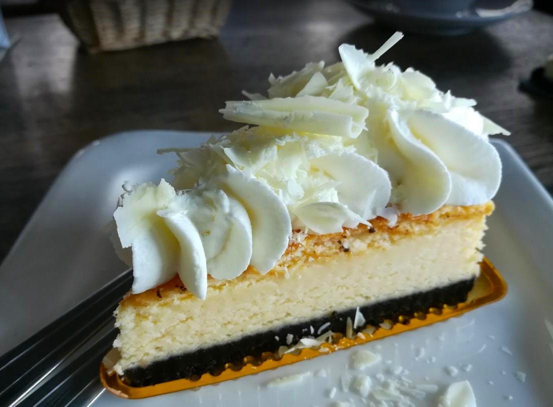 3-sweet-maesalong-cakes-3.jpg