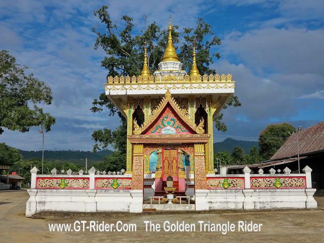 300446=19920-GTR-WatWiangHaeng-02b.jpg