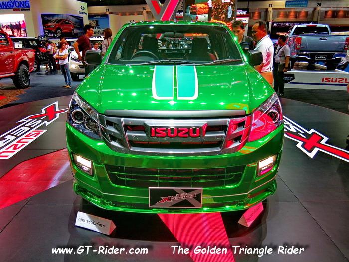 304629=22629-GTR-BkkMotorshow-2015-04.jpg