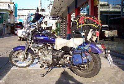 32276671-S.jpg