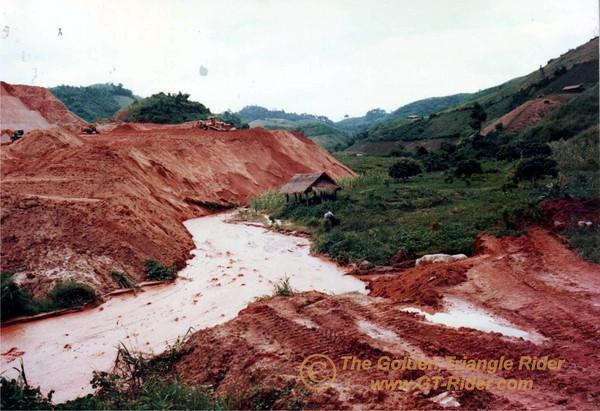 381292889_ufH9X-M.jpg
