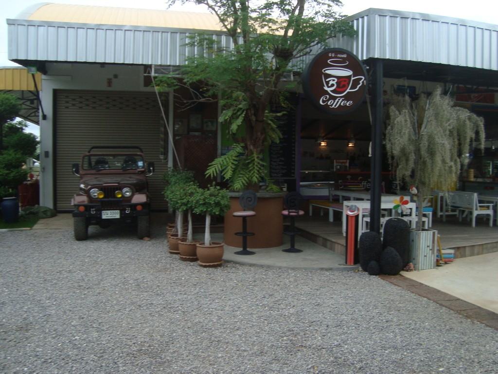 3825a222.jpg