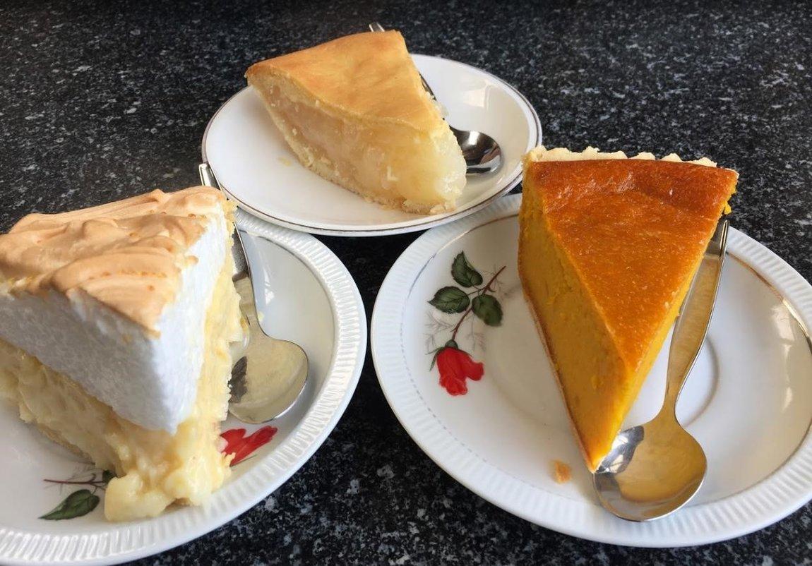 4-charin-garden-resort-pies-tarts-cheesecakes-2.jpg