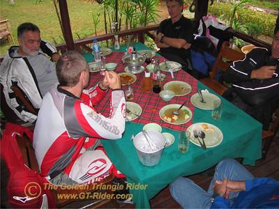 443093042_LpiL8-S.jpg