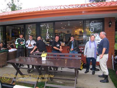 443093236_eawSF-S.jpg