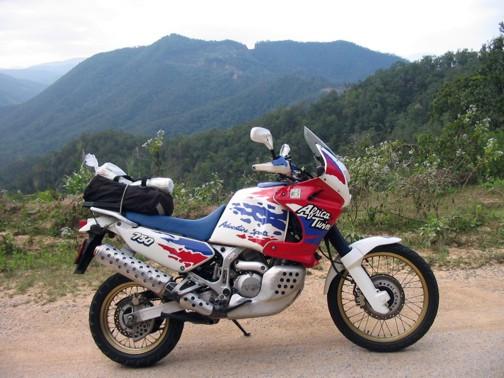 48713277-M.jpg