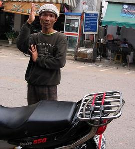 49482817-S.jpg