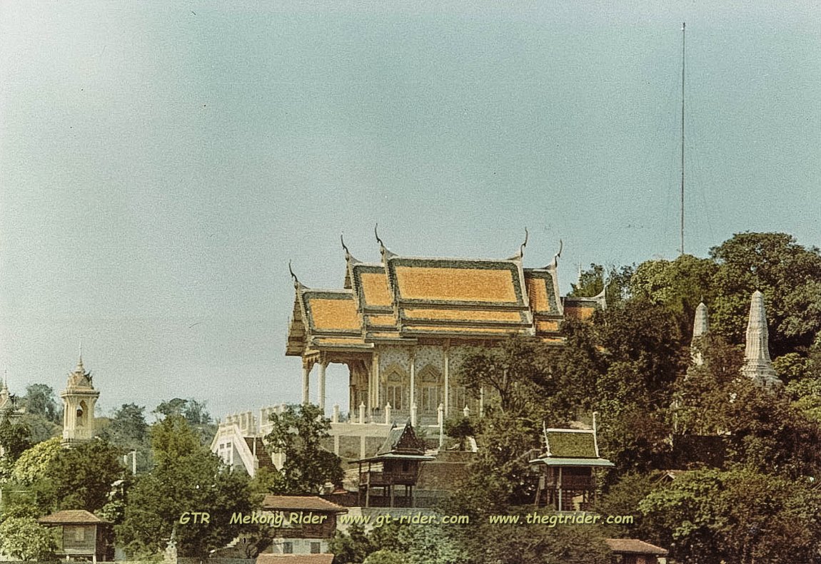 4th DEC 1981 - Hua Hin 1-12-26.jpg