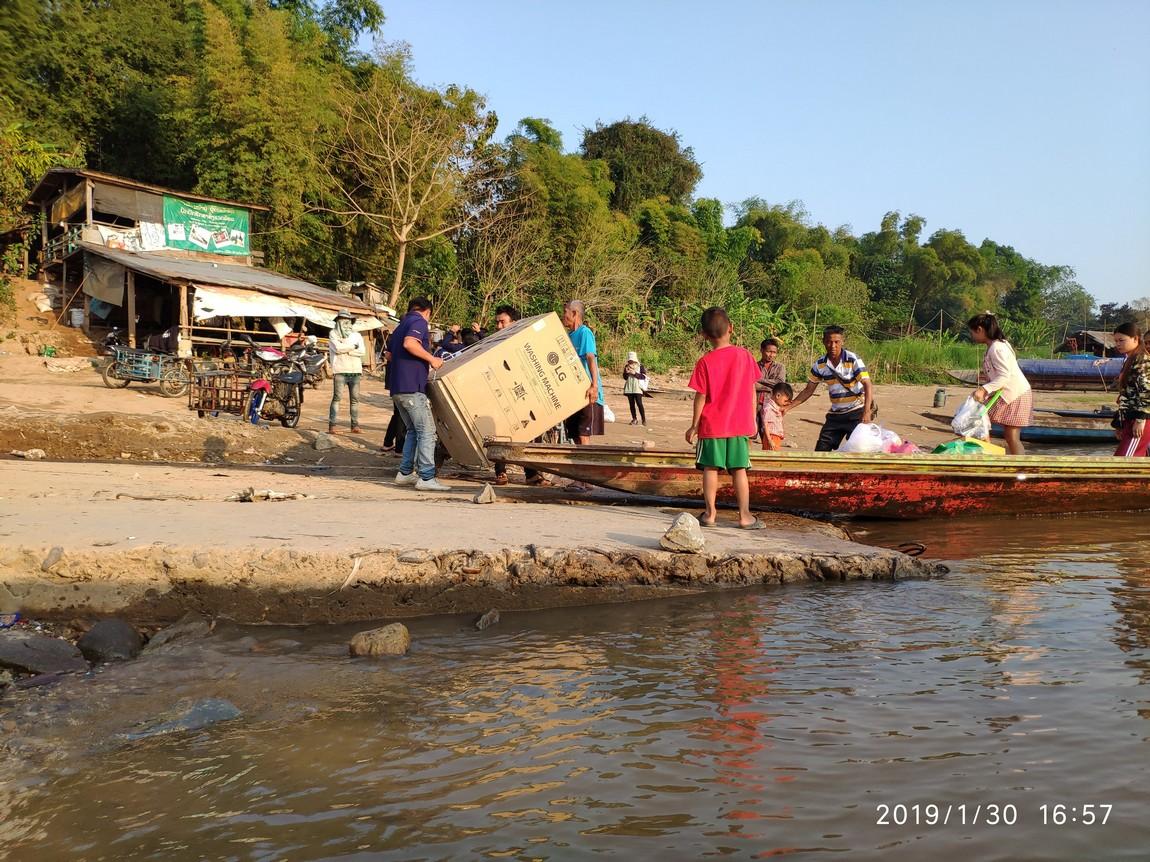 5-mekong-boat-trip (3).jpg