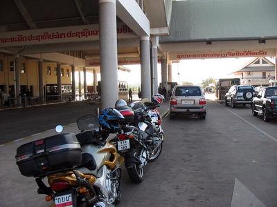 53385395-S.jpg