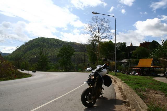 5ba72749.jpg