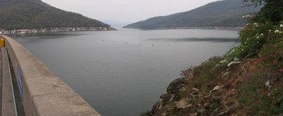 63477969-S.jpg