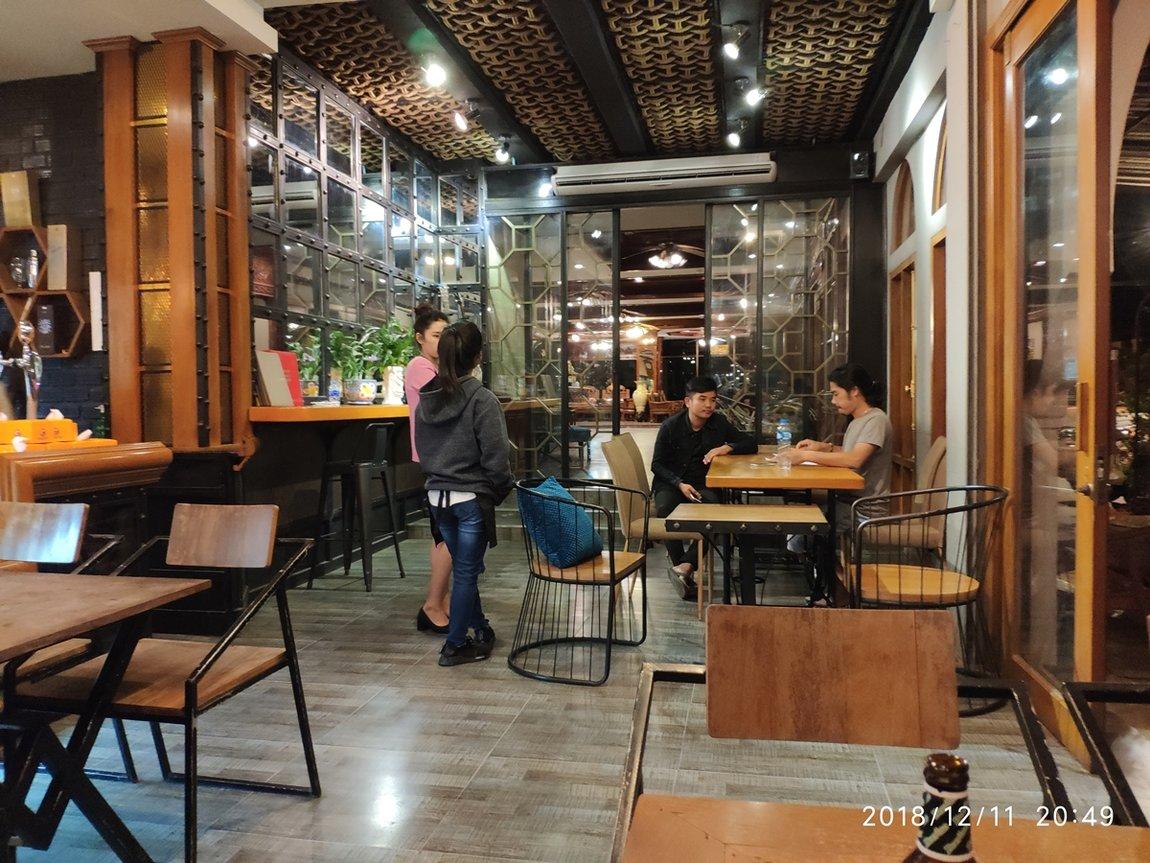 7-cafe.jpg