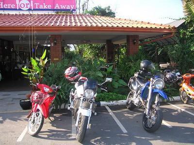 752355282_8M8uc-S.jpg