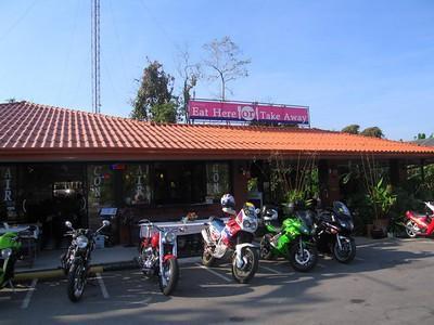 752355283_zBCp7-S.jpg