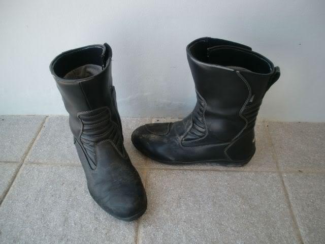 9waterproofraodboot_1.jpg