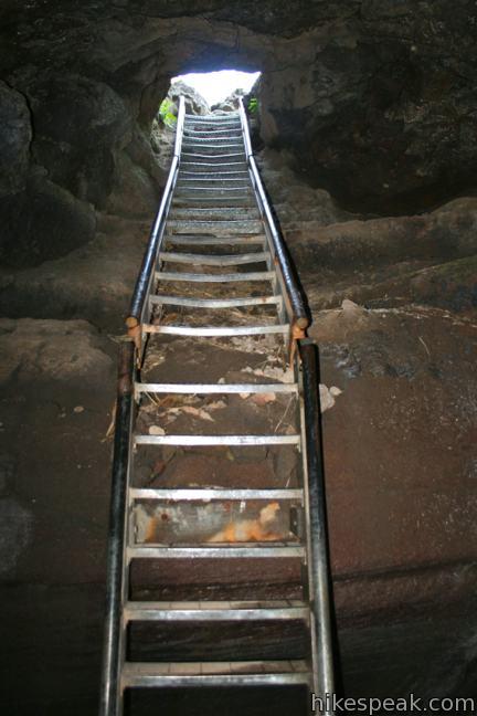 Ape_Cave_Lava_Tube_IMG_2194.jpg
