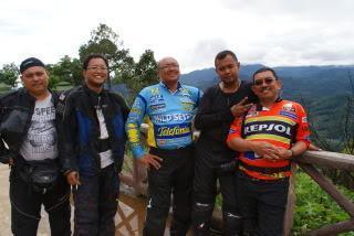 Azharhishamdinilandin.jpg