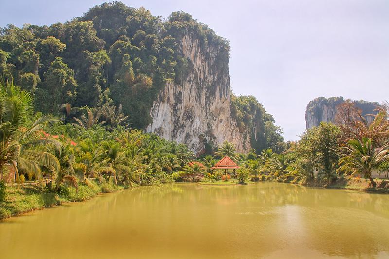 baan-rimsra-01-thumb.jpg