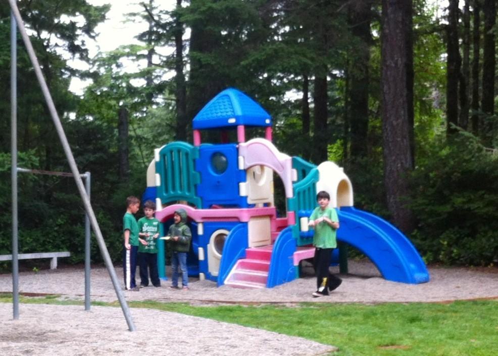 BandonKOAPlayground_zps66ab2ba7.jpg