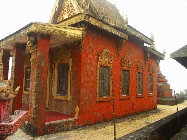 bokor-tempel.jpg