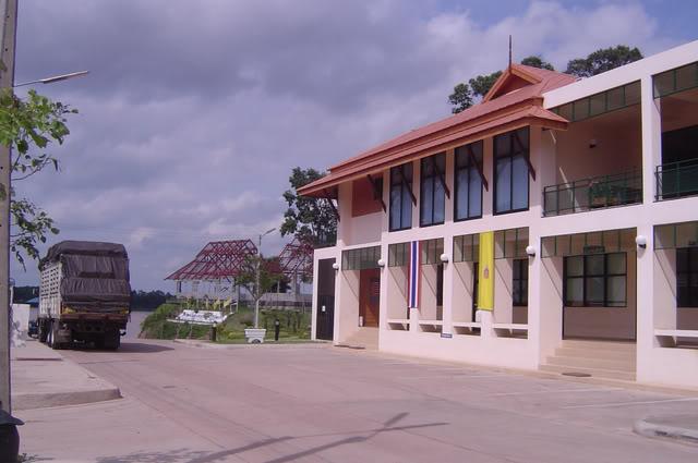 BunKanThaiborderpost.jpg