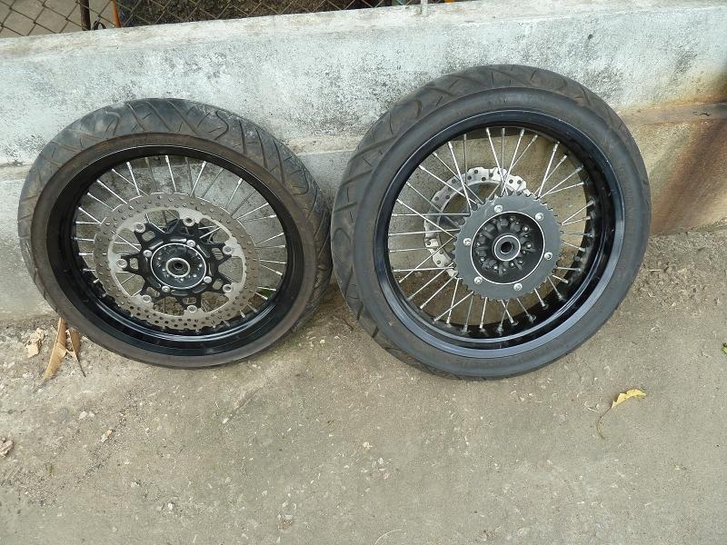 c6hiof63jy1cykljc.jpg